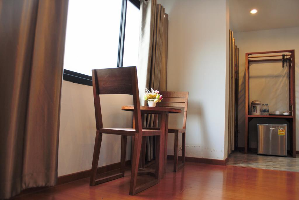 Nhà trọ Double Dd House At Mrt Sutthisarn Bangkok