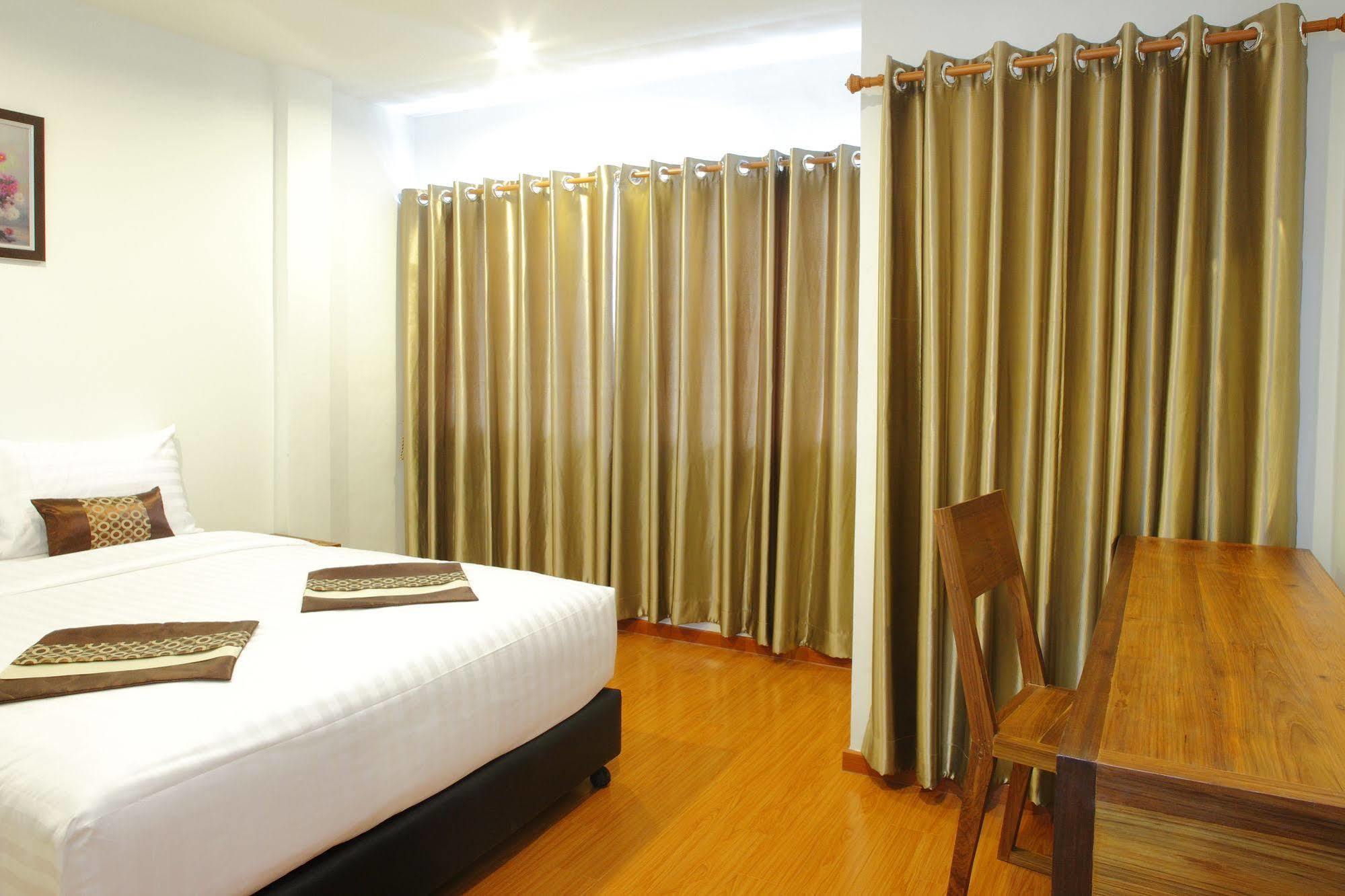 Double Dd House At Mrt Sutthisarn Nhà trọ *