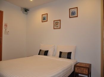 Double Dd House At Mrt Sutthisarn Nhà trọ Bangkok