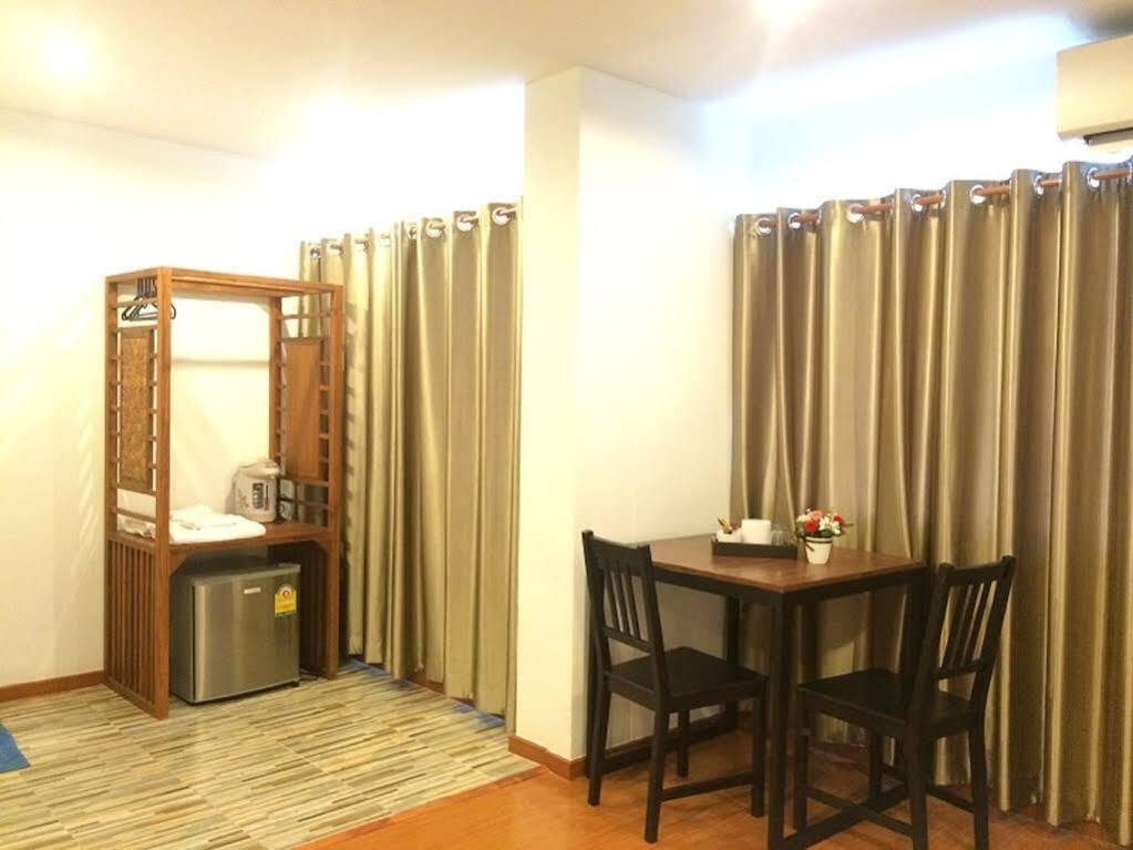 Double Dd House At Mrt Sutthisarn Nhà trọ *